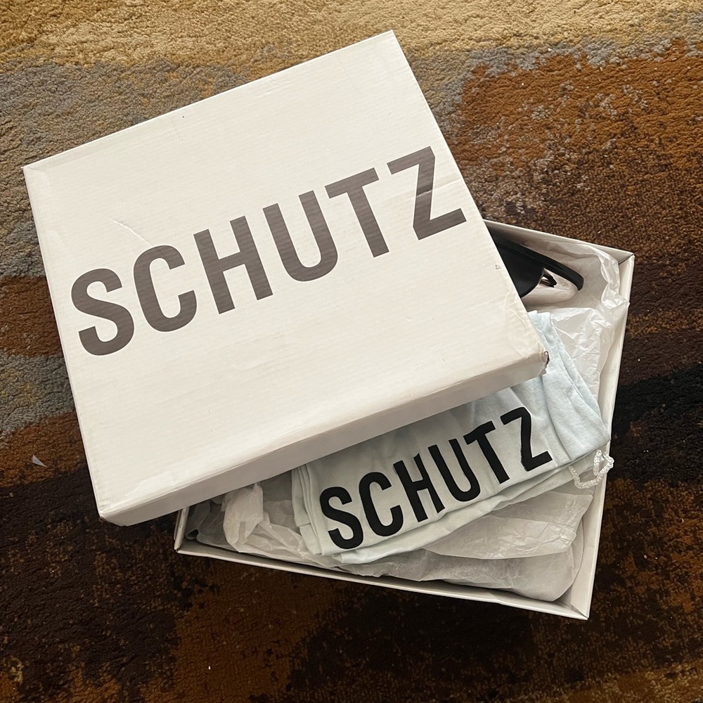 Schutz Luccyen Bootie